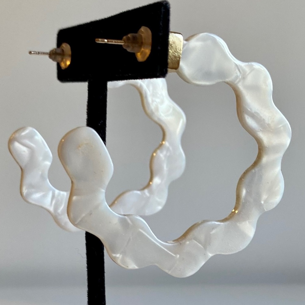 Statement earrings - Picture 2 of 6